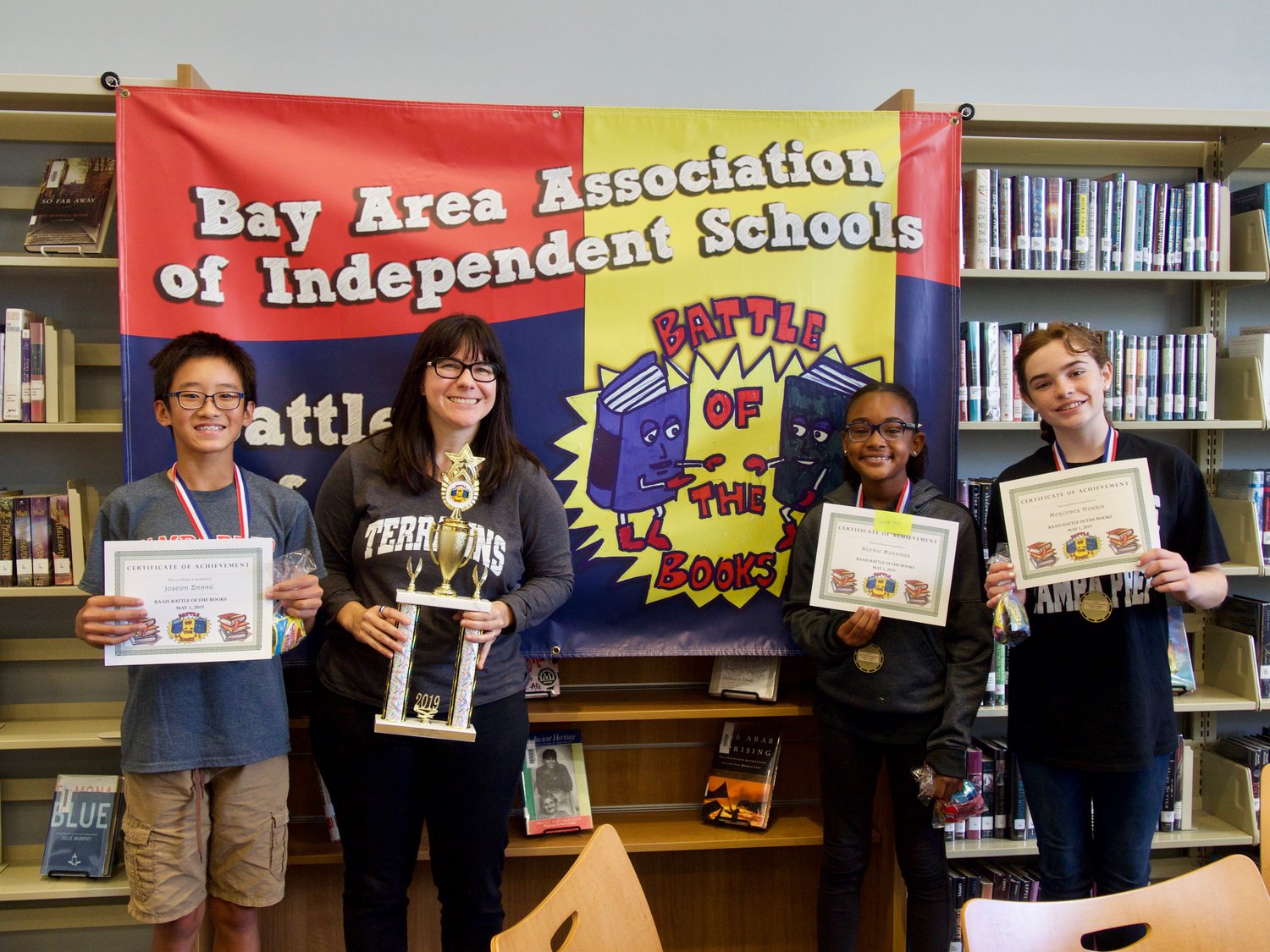 Middle School Students Place First at Battle of the Books
